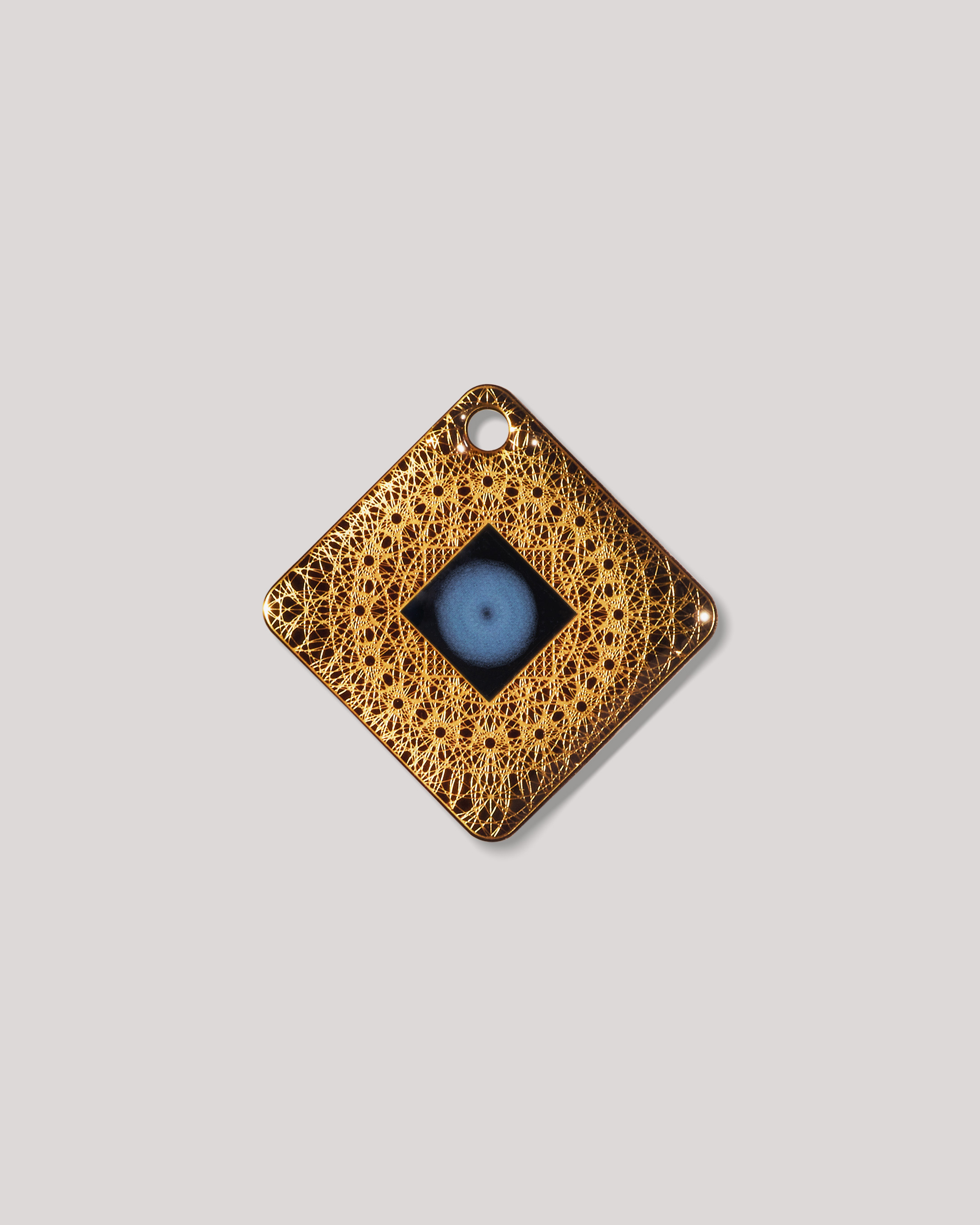 Lifetune GO 金色蝕刻墜片